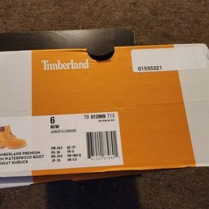 Timberland Premium 6 inch Waterproof Boot Wheat Nubuck Juniors Size 6